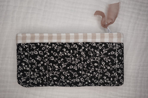 Black Floral Elegant Small Quilted Zipper Pouch
