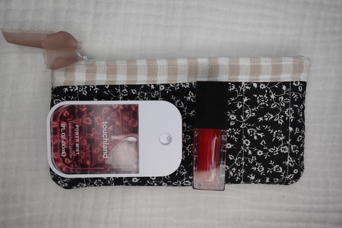 Black Floral Elegant Small Quilted Zipper Pouch