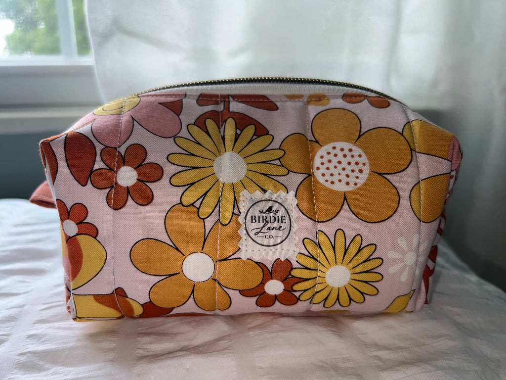 Retro Floral Boxy Zipper Pouch