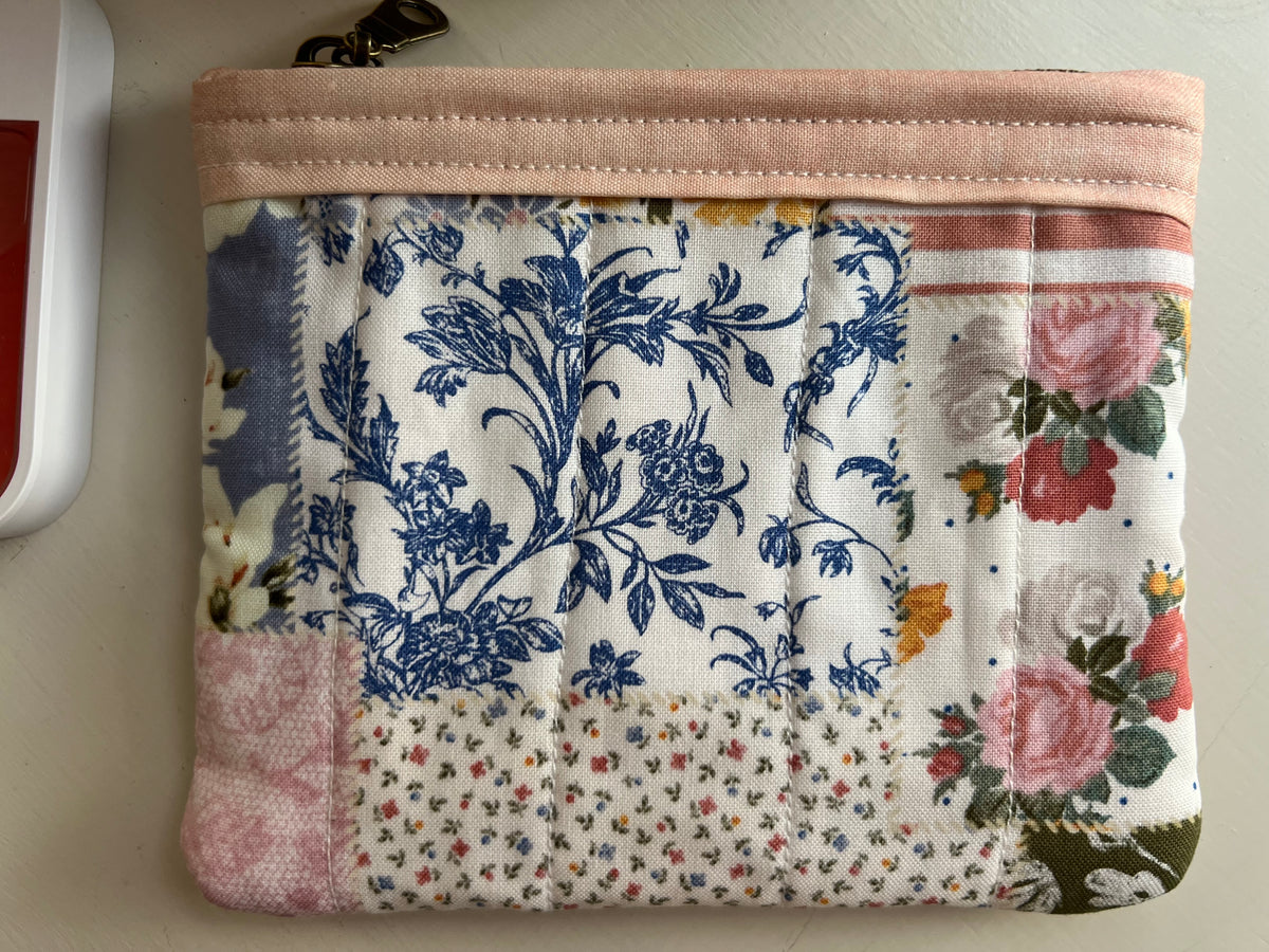 Patchwork Small Quilted Zipper Pouch