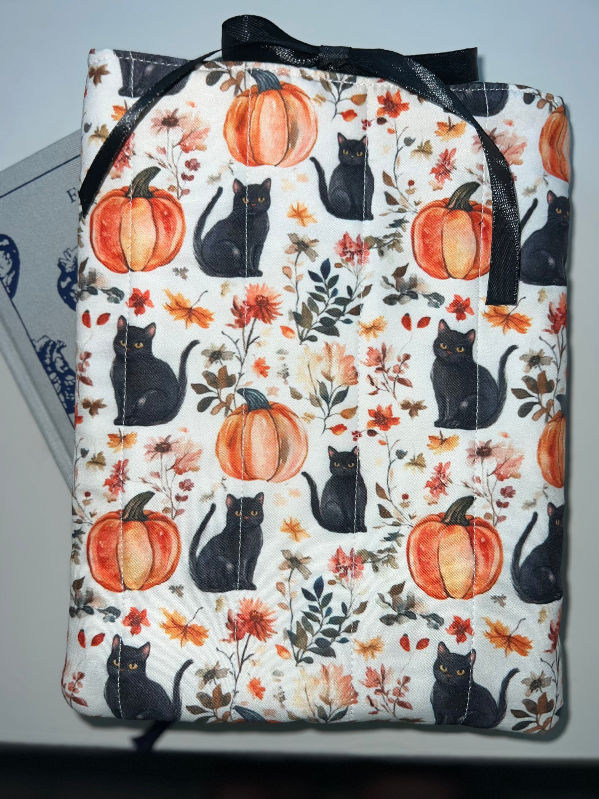 Pumpkin & Purrs Quilted Book Sleeve | Black Cat & Pumpkin Fall Book Cover