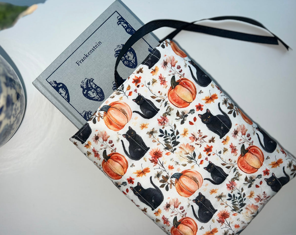 Pumpkin & Purrs Quilted Book Sleeve | Black Cat & Pumpkin Fall Book Cover