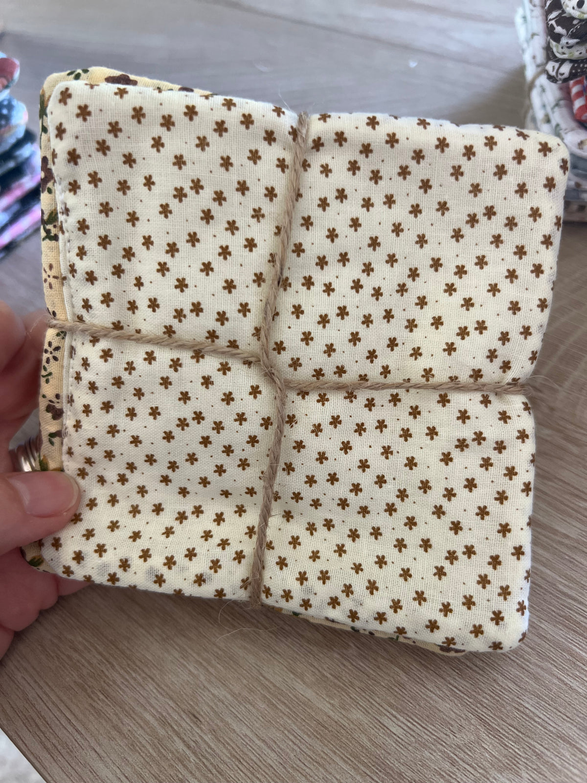 Brown Floral/Cream Star Fabric Coaster Set