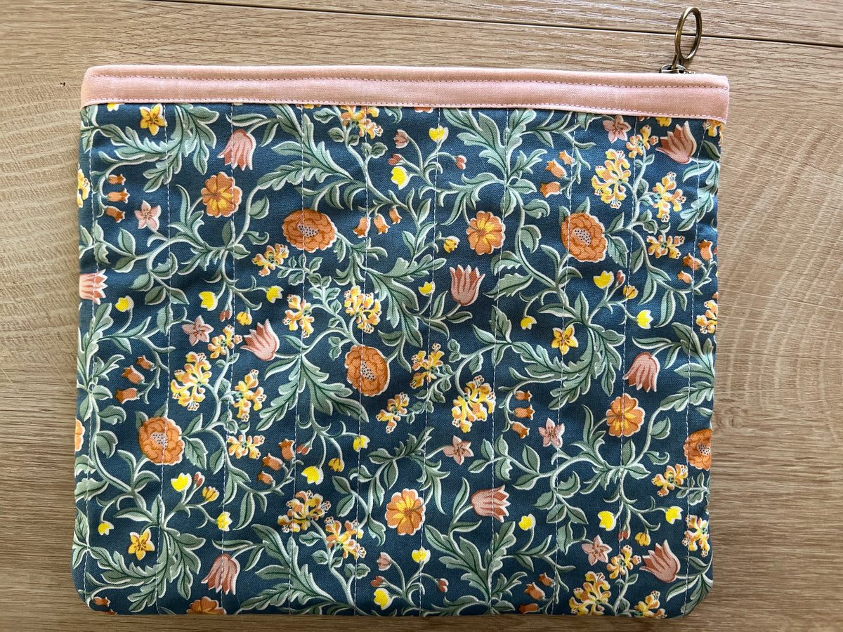 Vintage Botanical Garden Large Quilted Zipper Pouch