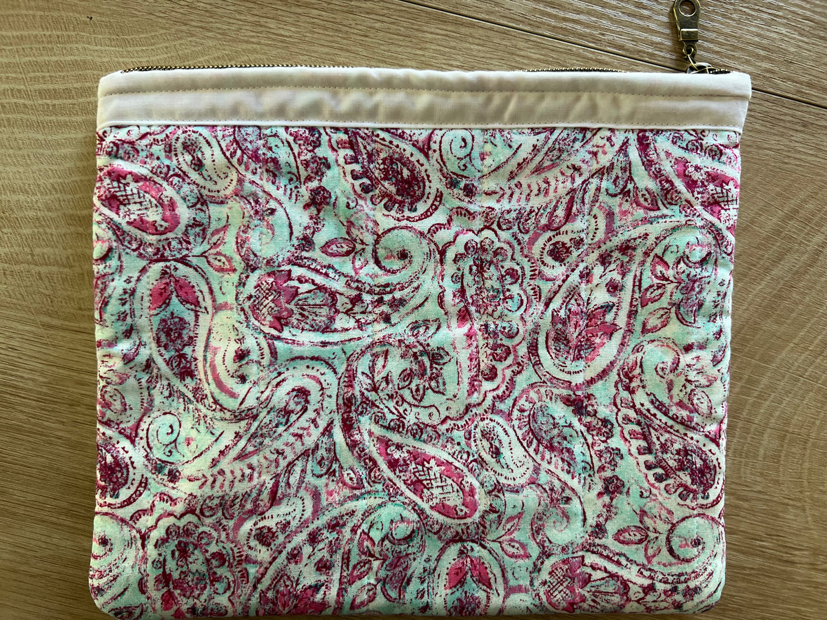 Raspberry Mint Paisley Large Quilted Zipper Pouch