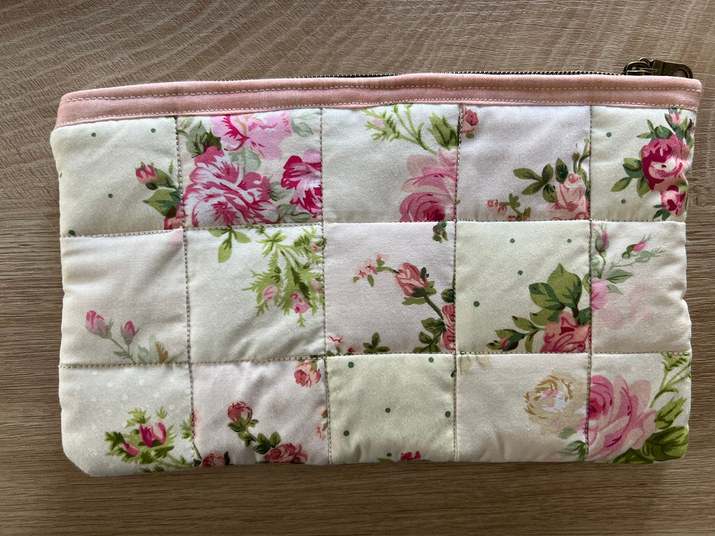 Rose Cottage Patchwork Zipper Pouch
