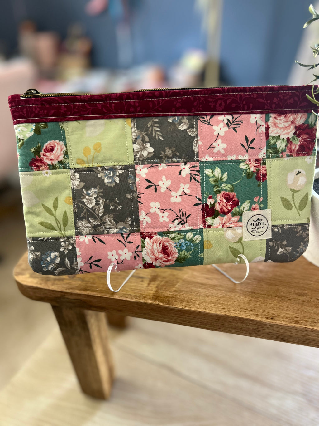 Vintage Rose Garden Zipper Pouch