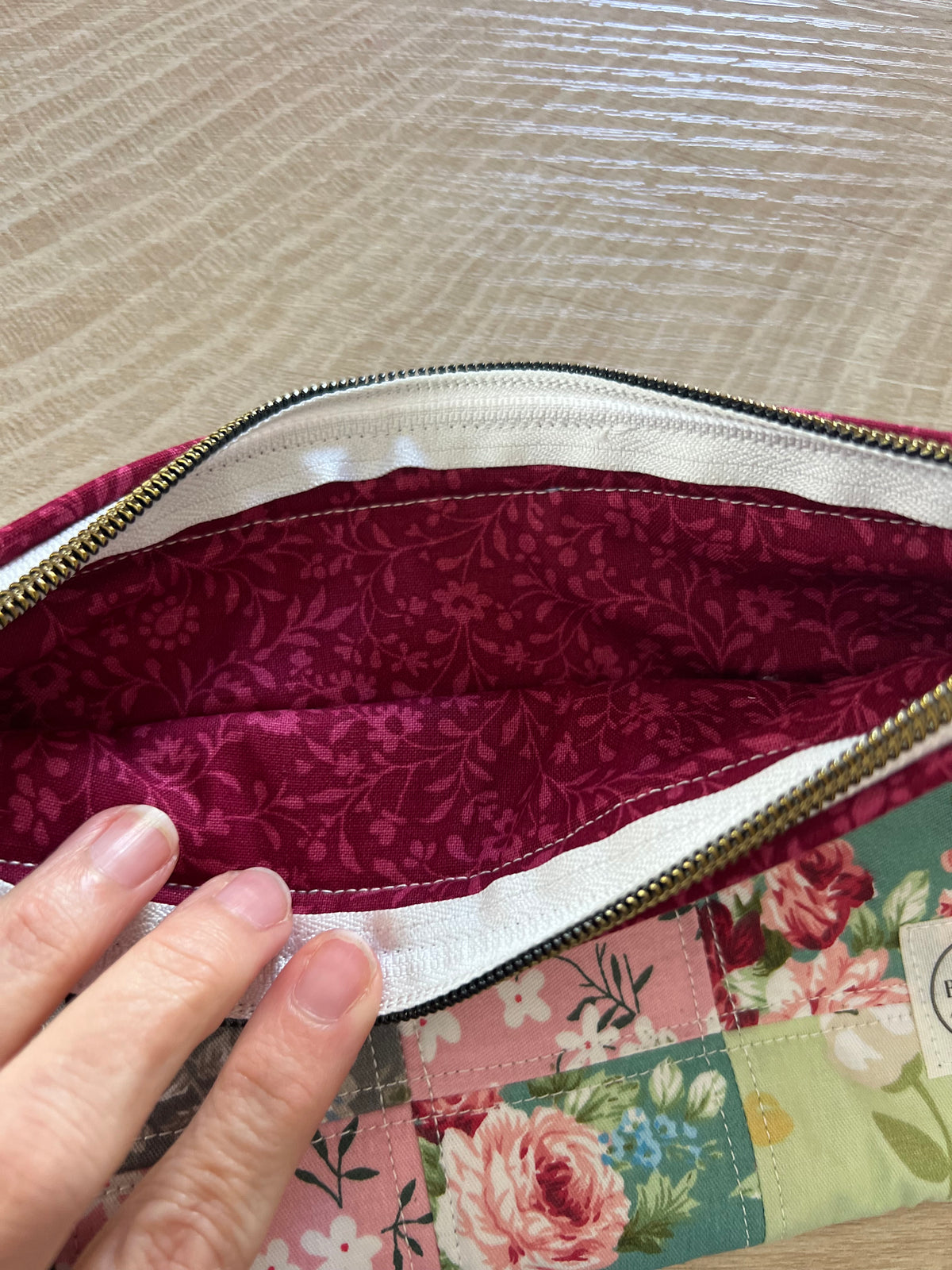Vintage Rose Garden Zipper Pouch