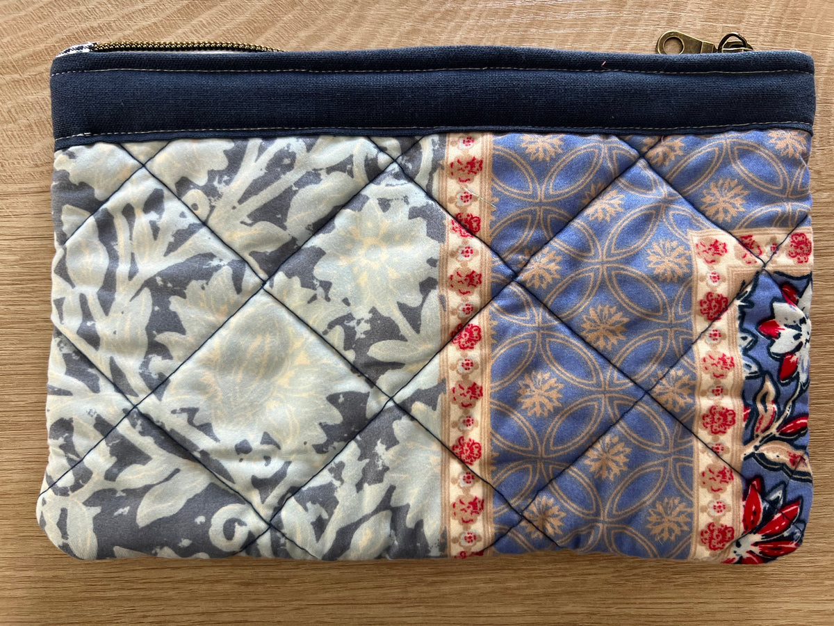 Blueberry & Blooms Medium Zipper Pouch