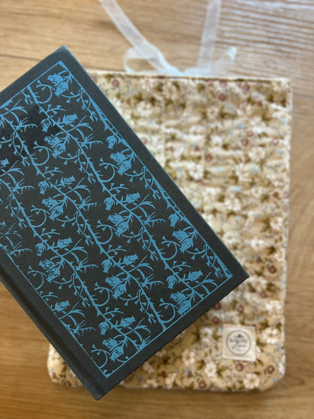 Vintage Wildflower Meadow Quilted Book Sleeve