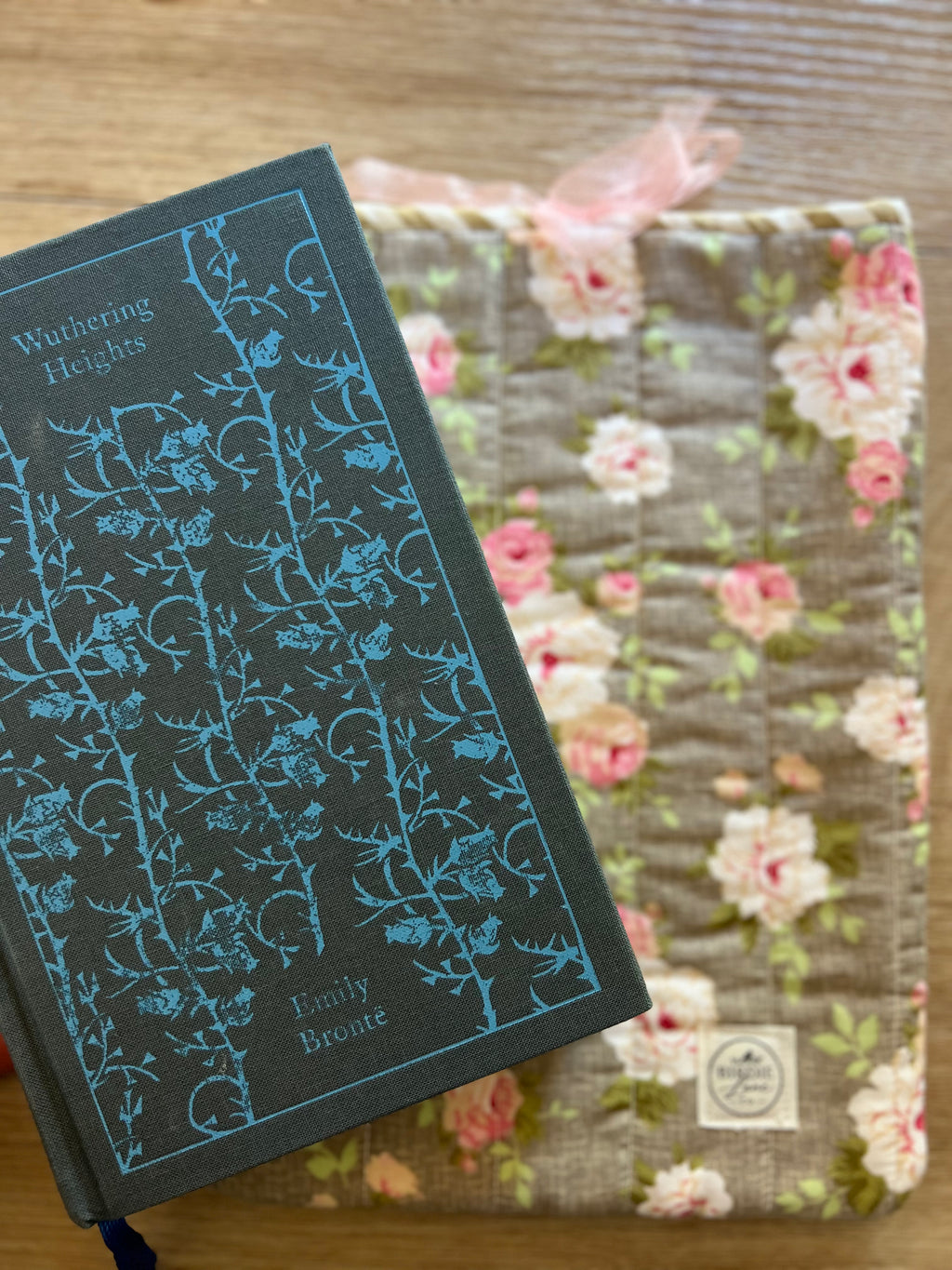 Vintage Rose Garden Quilted Book Sleeve