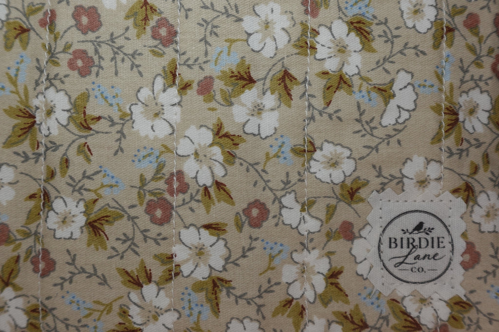 Small Soft Floral Quilted Zipper Pouch