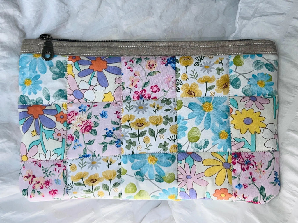 Buttercup Patchwork Floral Medium Quilted Zipper Pouch